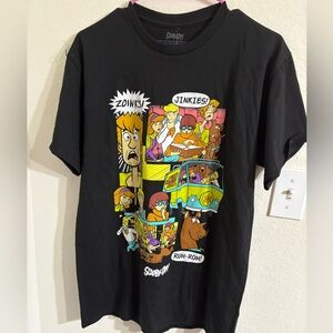 NWT Scooby-Doo Black T-Shirt. Unisex.